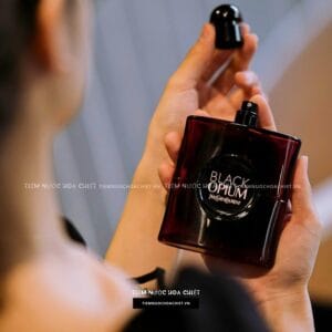 YSL Black Opium Over Red